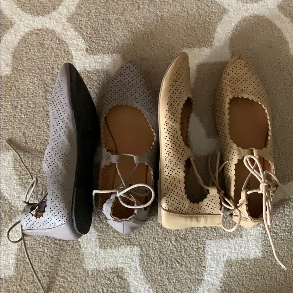 2 pairs for $5 Maurices Flats - Picture 2 of 3